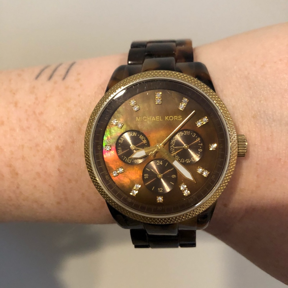 Michael Kors Tortoise Shell & Crystal Inlay Watch - Picture 3 of 7